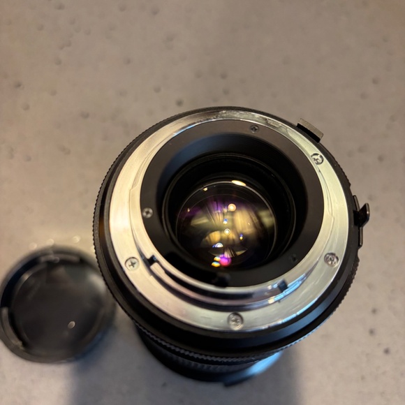 Vintage Vivitar 28-85 mm SLR Auto Variable Focusing lens - Picture 8 of 8